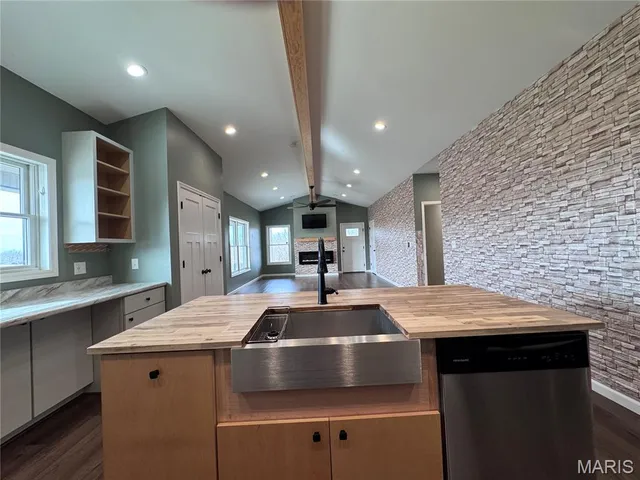 $499,900 | 817 Wilson Road, Elsberry, MO 63343