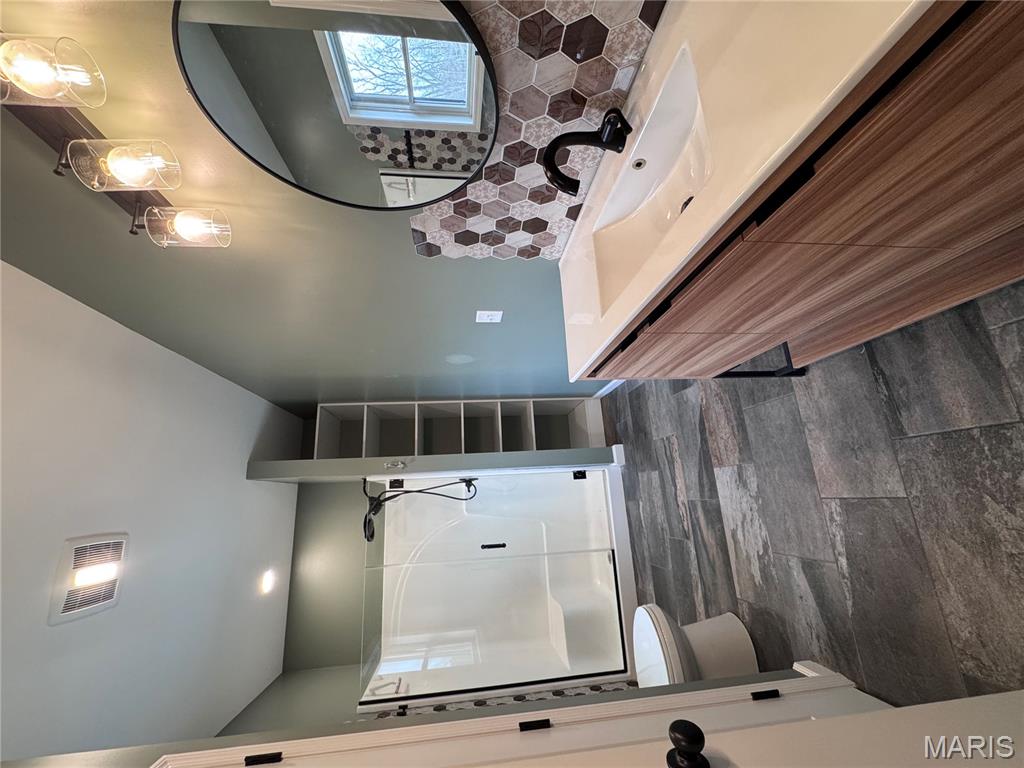 817 Wilson Road Elsberry, MO 63343 - Photo 24 of 41