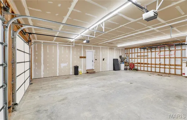 $499,900 | 817 Wilson Road, Elsberry, MO 63343