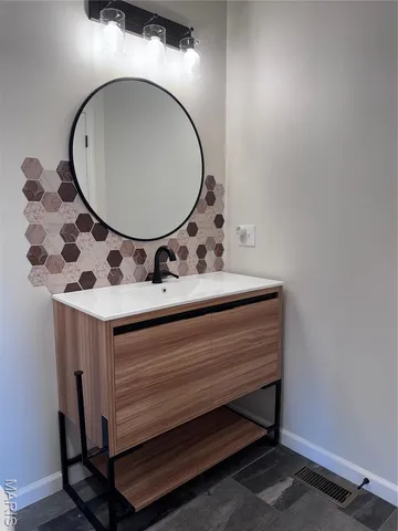 $499,900 | 817 Wilson Road, Elsberry, MO 63343