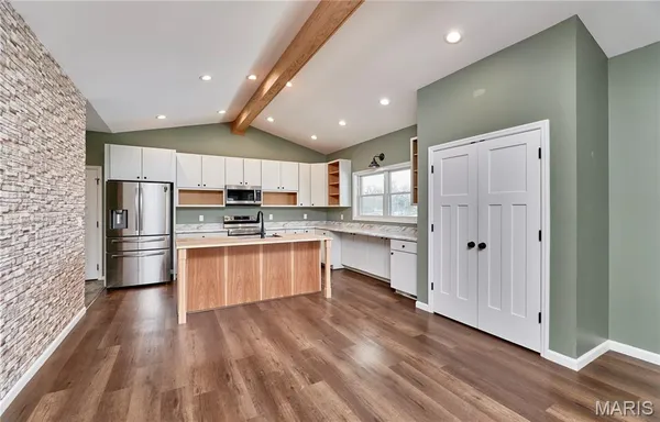 $499,900 | 817 Wilson Road, Elsberry, MO 63343