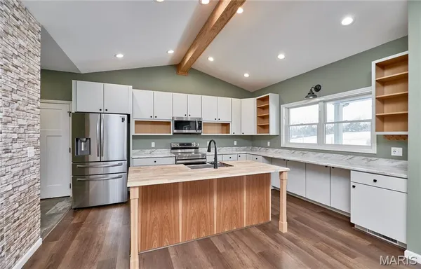 $499,900 | 817 Wilson Road, Elsberry, MO 63343