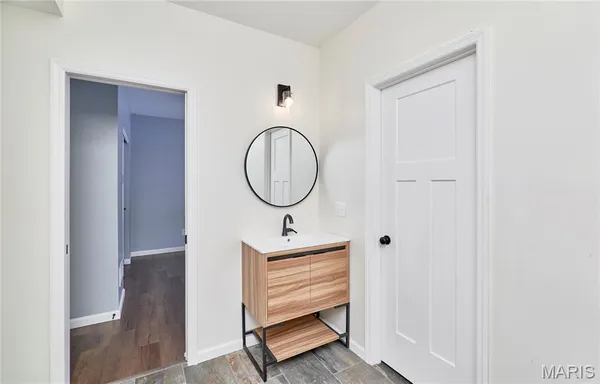 $499,900 | 817 Wilson Road, Elsberry, MO 63343