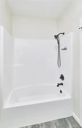 $499,900 | 817 Wilson Road, Elsberry, MO 63343