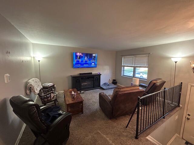 2671 Maybury Road Columbus, OH 43232 - Photo 3 of 29 IMG_5596