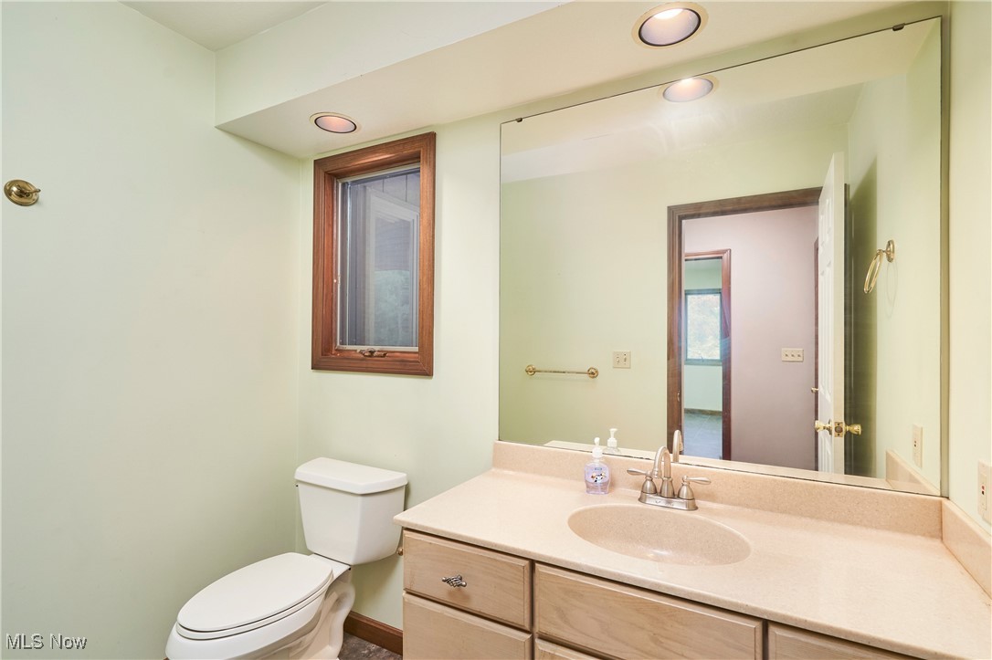4196 Webb Road Ravenna, OH 44266 - Photo 18 of 29 Half bath on main floor