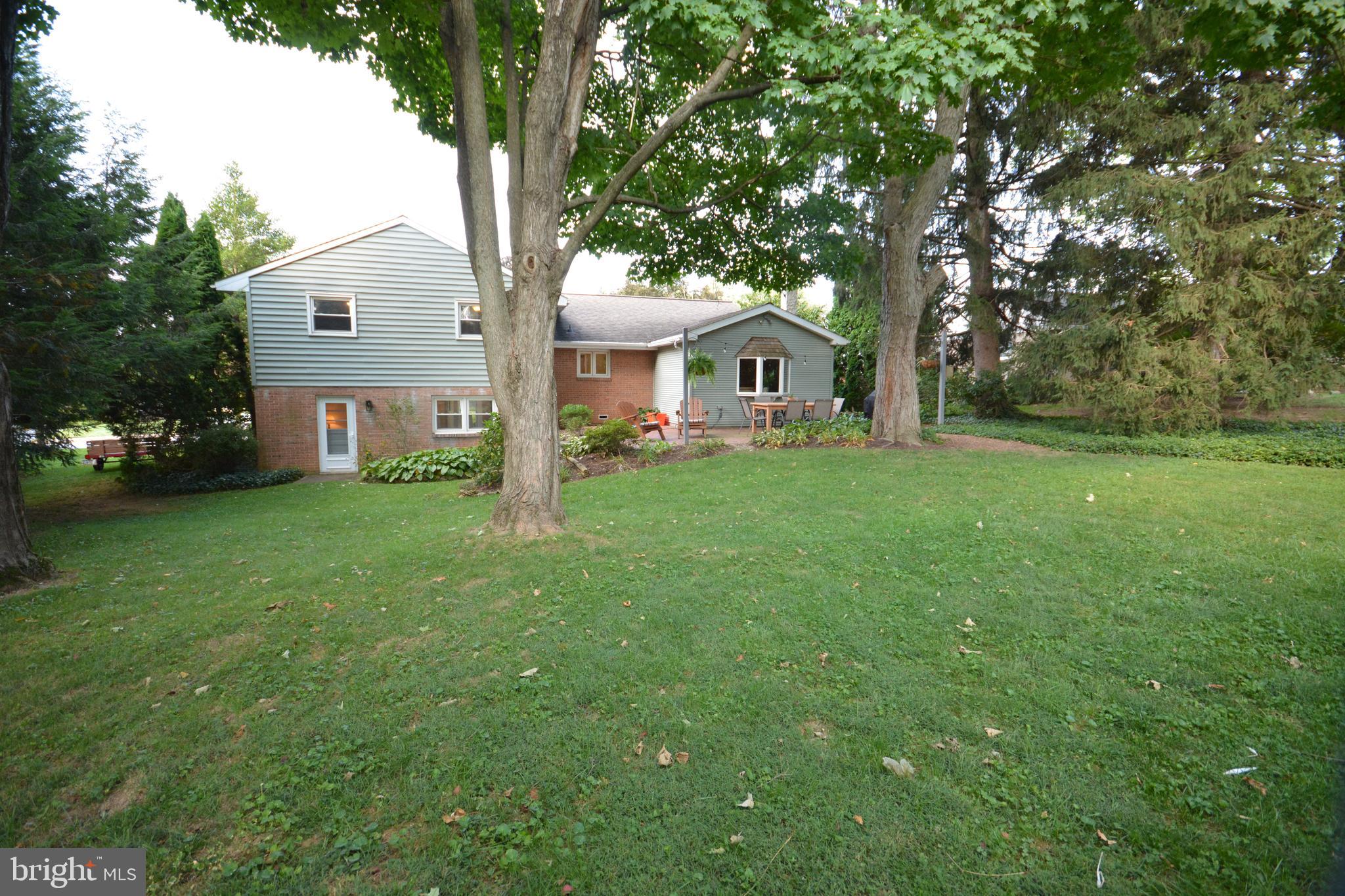 19 Wolf Road Akron, PA 17501 - Photo 40 of 42 Rear View