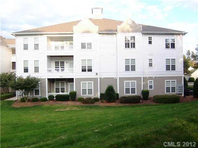 10125 Westmoreland Road, Unit 3A Cornelius, NC 28031 - Photo 1 of 16