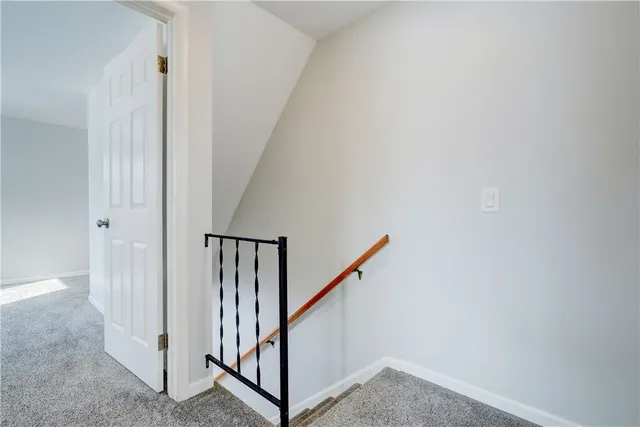 $199,900 | 3482-3484 Lake Avenue, Rochester, NY 14612