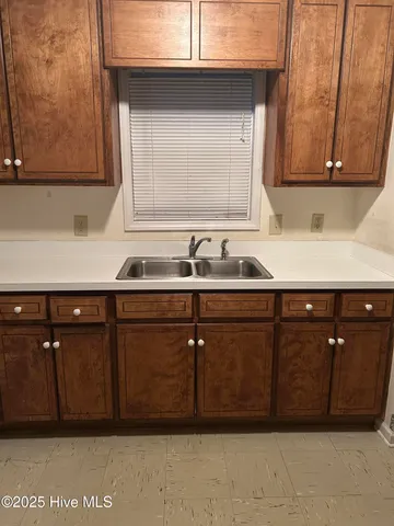 $169,900 | 2110 Shamrock Drive East, Wilson, NC 27893