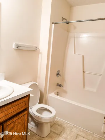 $169,900 | 2110 Shamrock Drive East, Wilson, NC 27893