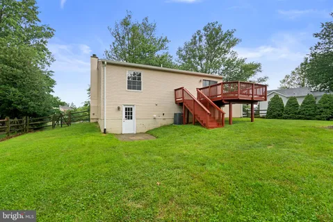 $550,000 | 13421 Winterspoon Lane, Germantown, MD 20874