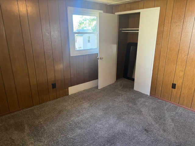 $1,350 | 1813 East Eastgate Avenue Northeast, Roanoke, VA 24012