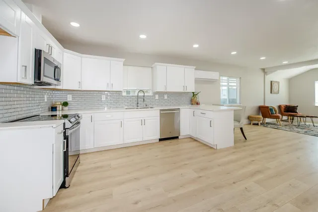 $385,000 | 9530 Oak Grove Avenue, Knights Landing, CA 95645