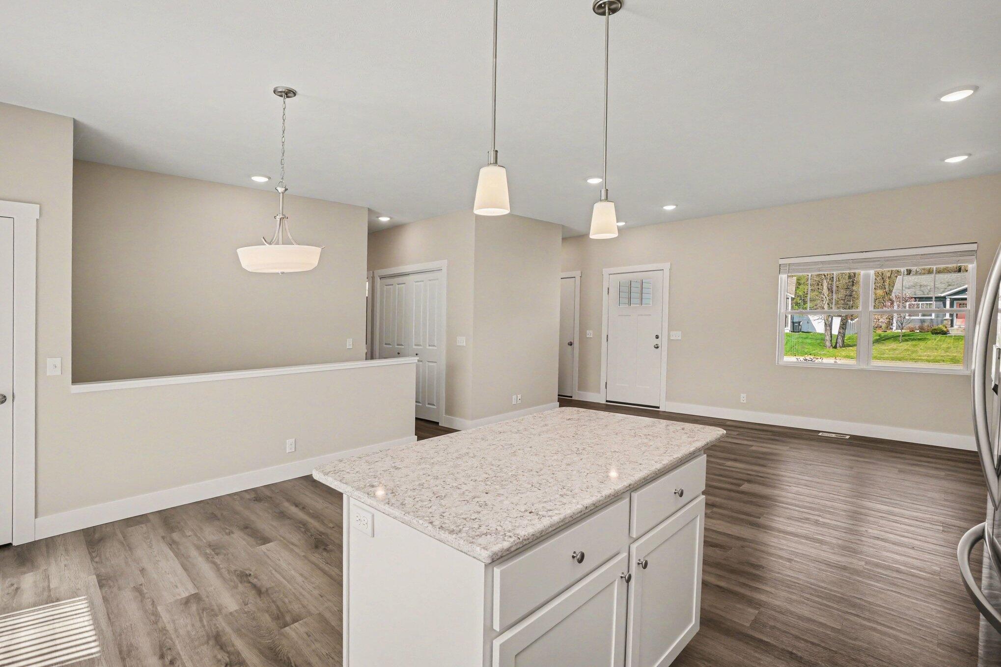 2647 Eagle Ridge Muskegon, MI 49444 - Photo 13 of 38 012_file_2525