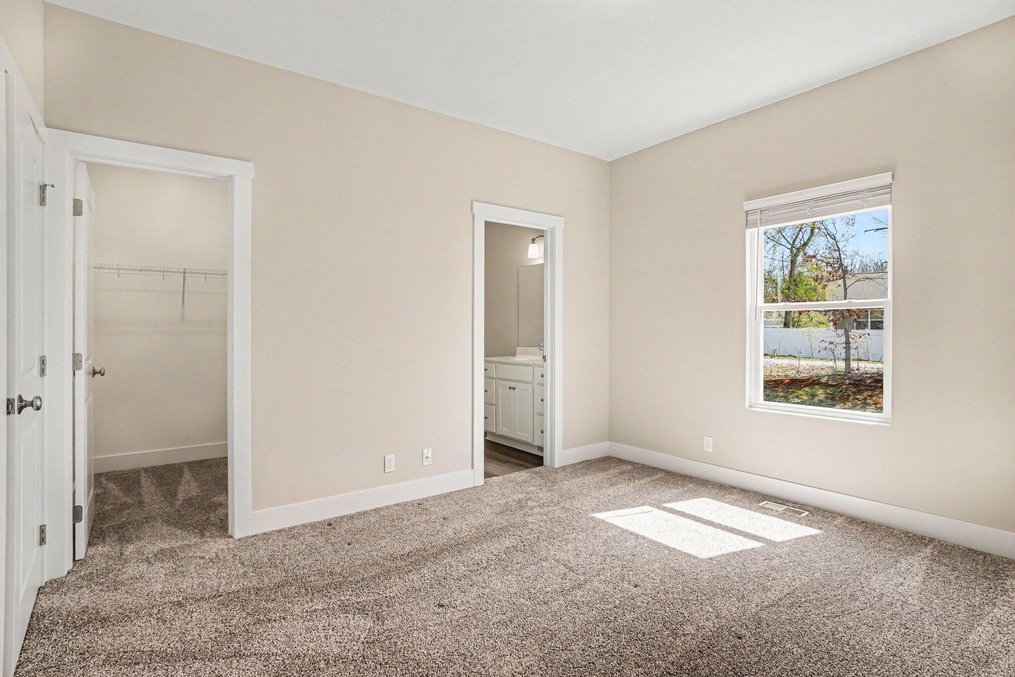 2647 Eagle Ridge Muskegon, MI 49444 - Photo 20 of 38 019_file_3242