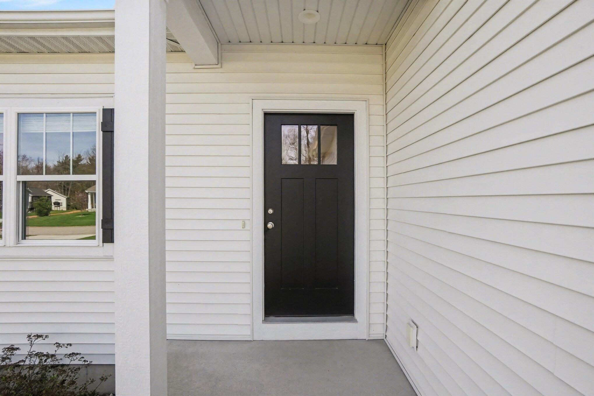 2647 Eagle Ridge Muskegon, MI 49444 - Photo 5 of 38 035_file_6429