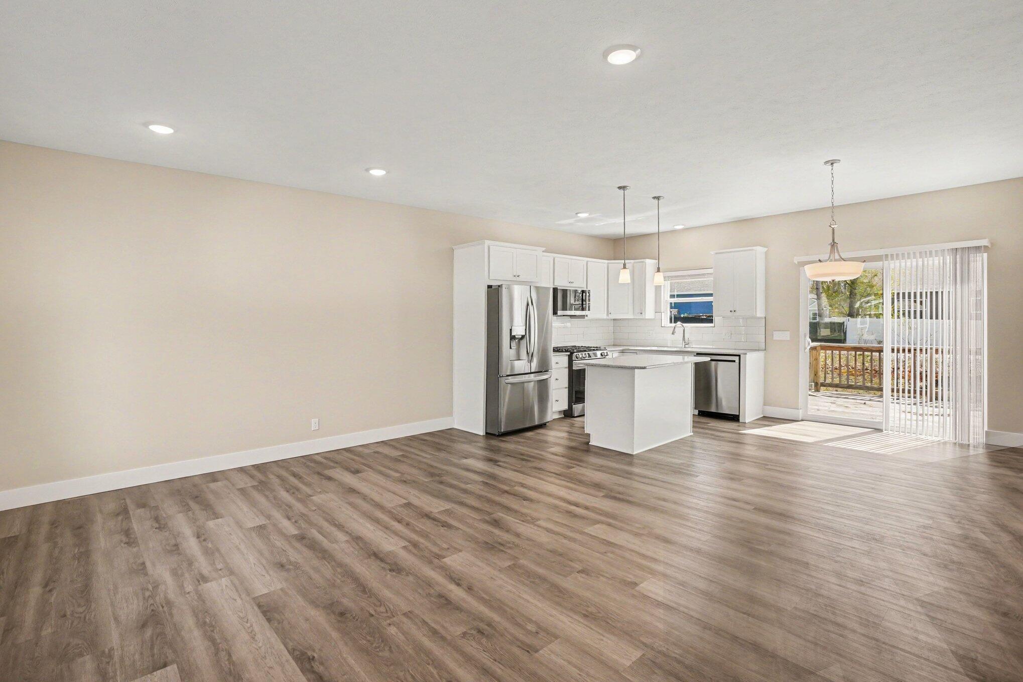 2647 Eagle Ridge Muskegon, MI 49444 - Photo 7 of 38 008_file_9628