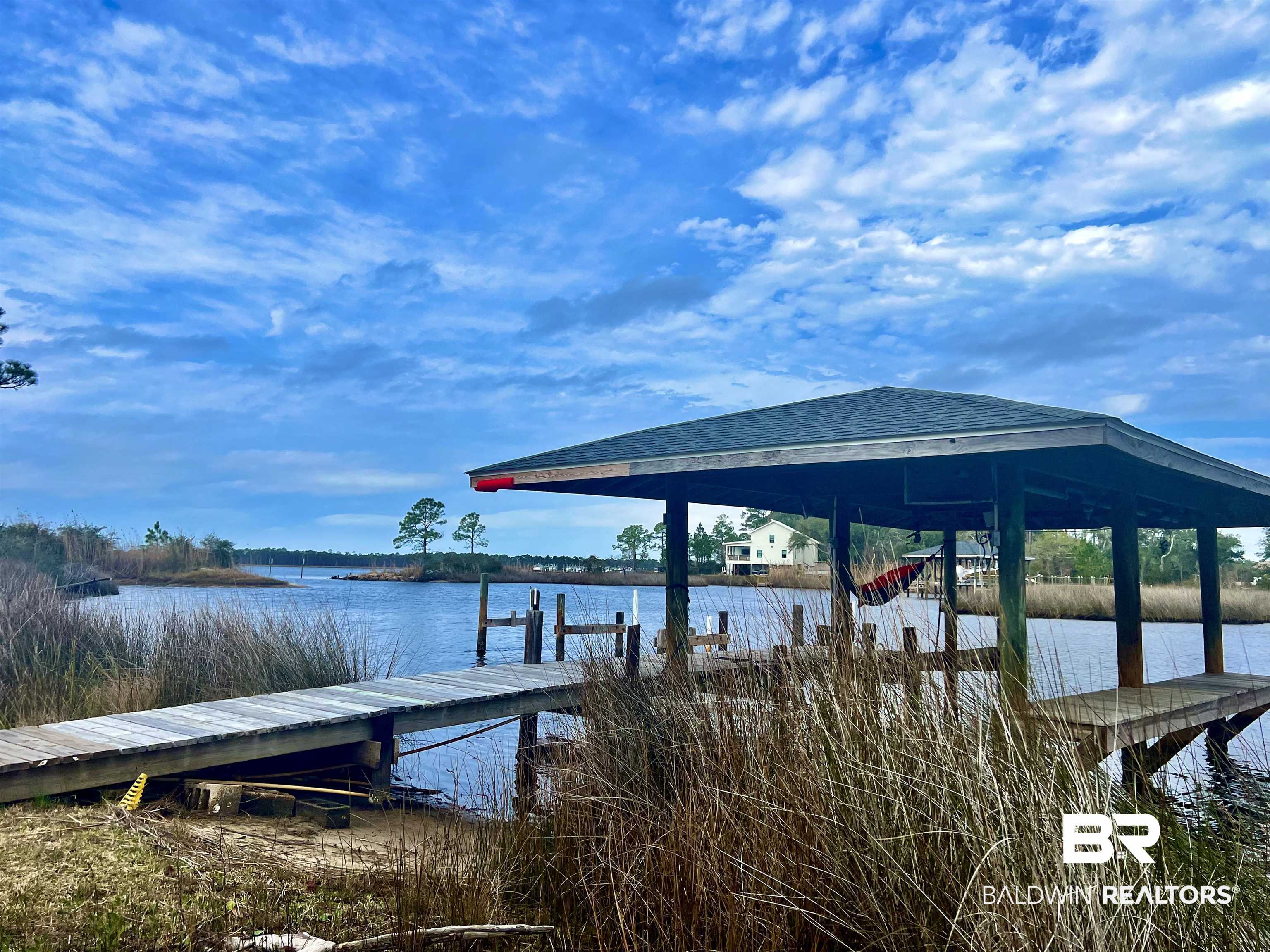 300 Meadson Road Pensacola, FL 32506 - Photo 5 of 40