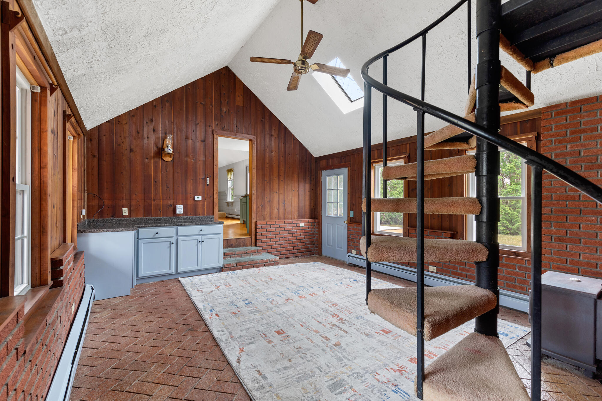 10 Quaker Meetinghouse Road Forestdale, MA 02644 - Photo 7 of 40 16