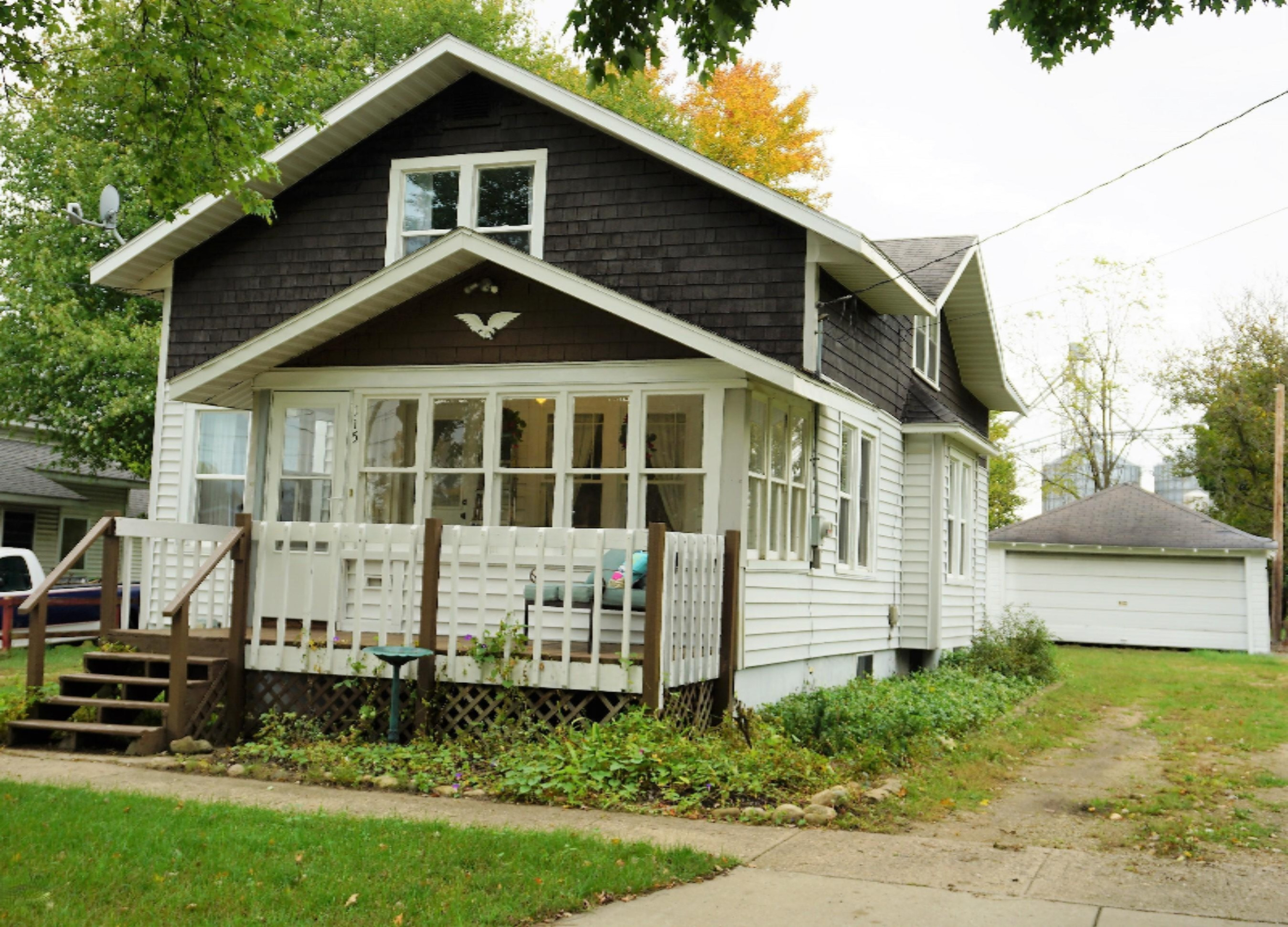 115 East Bronson Street Decatur, MI 49045 - Photo 1 of 32 115 E Bronson St