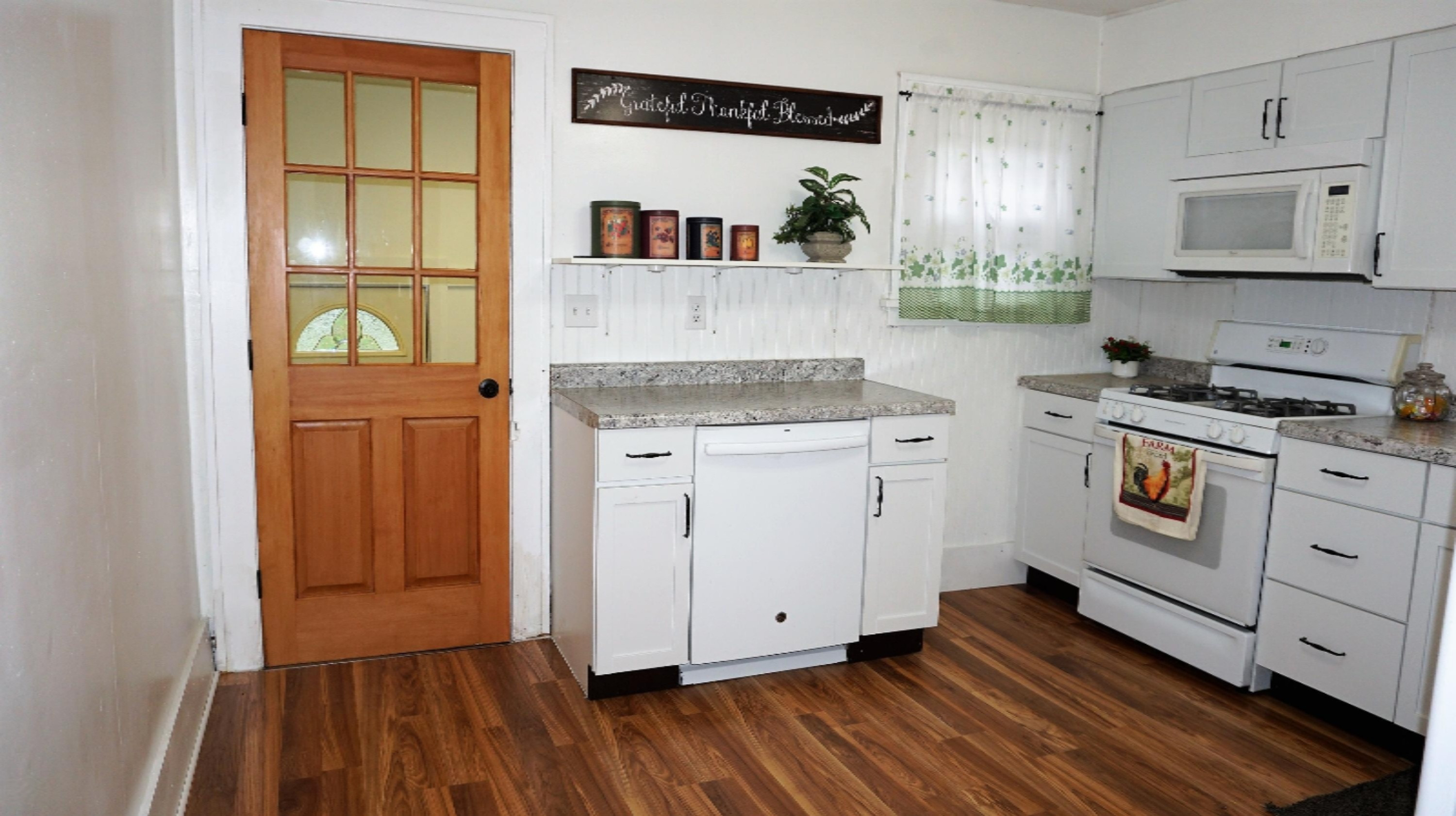 115 East Bronson Street Decatur, MI 49045 - Photo 13 of 32 Kitchen