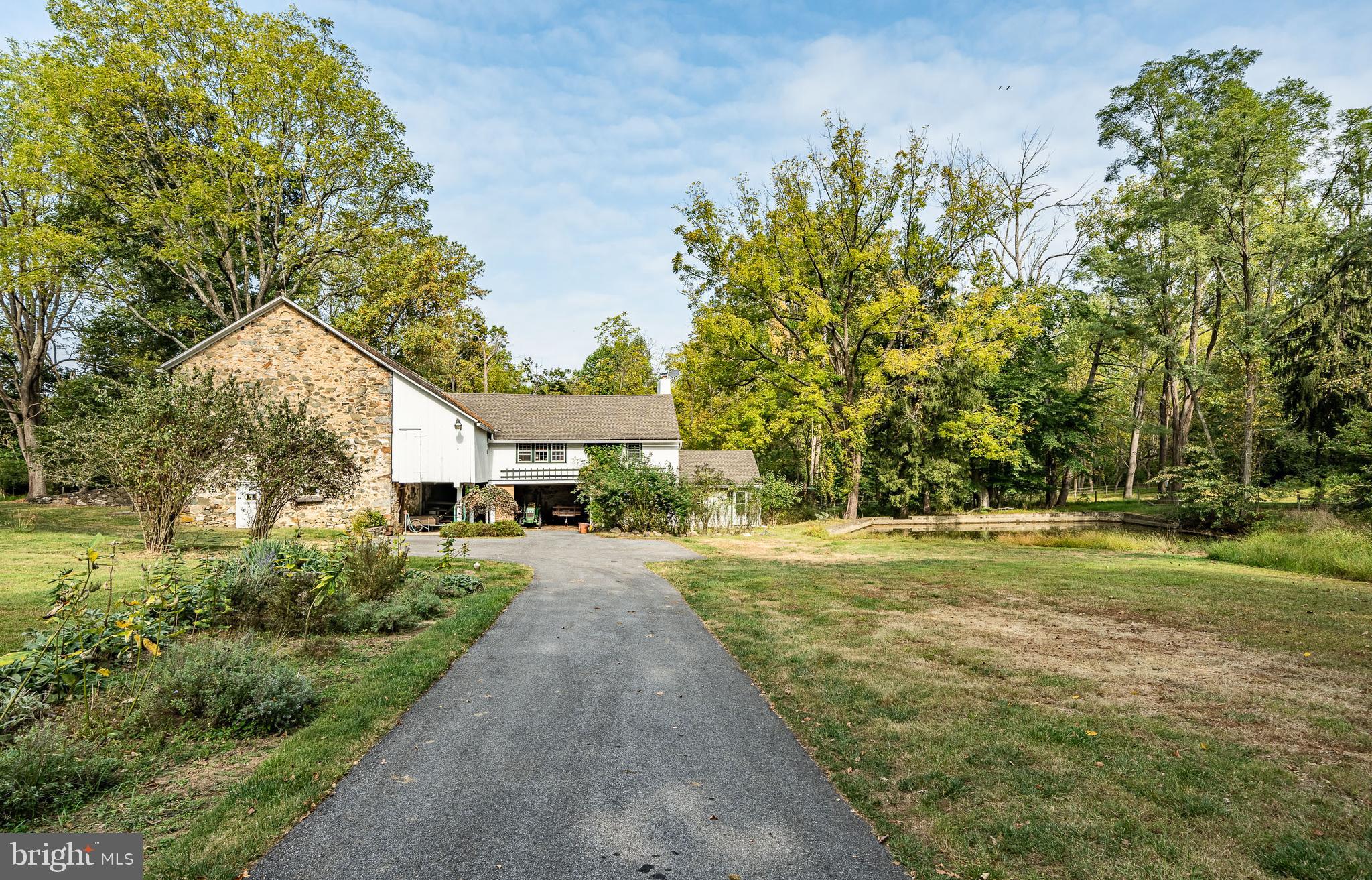 1121 7 Oaks Road Chester Springs, PA 19425 - Photo 35 of 64 Gallery Image 35