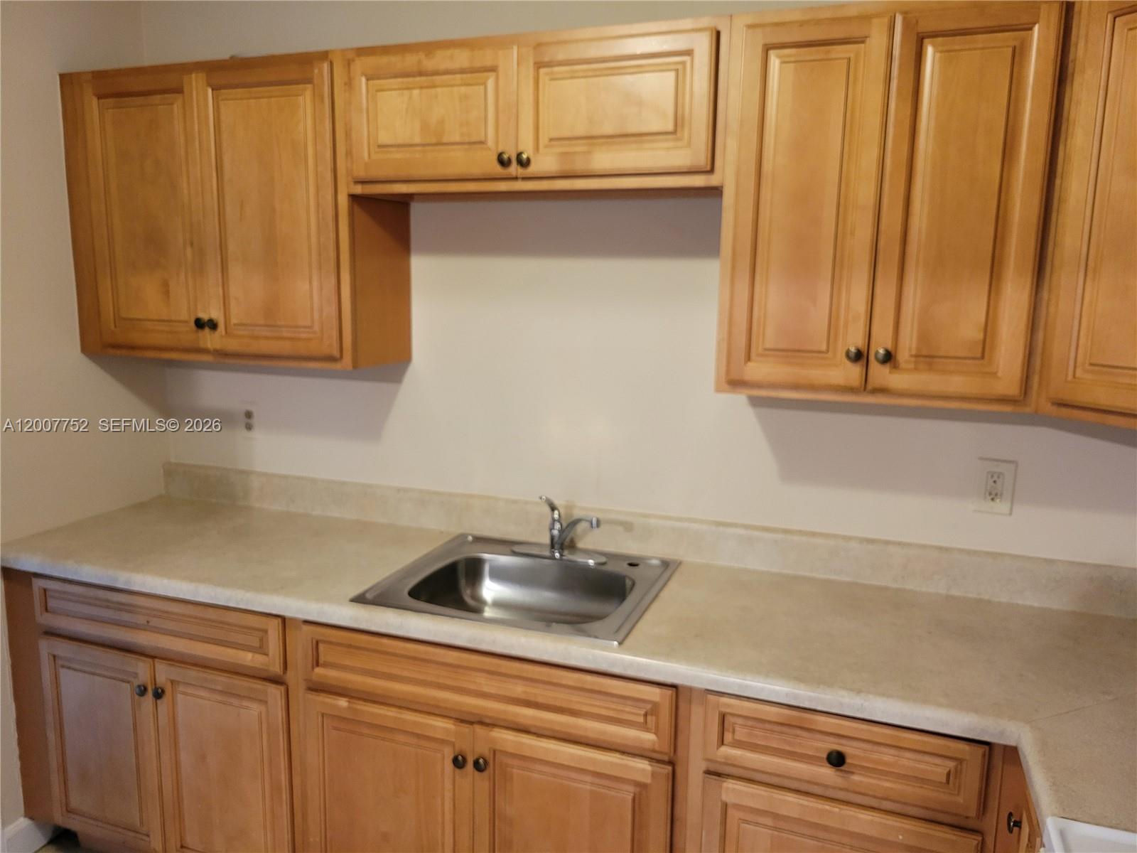 6856 Northwest 12th Street Plantation, FL 33313 - Photo 7 of 16