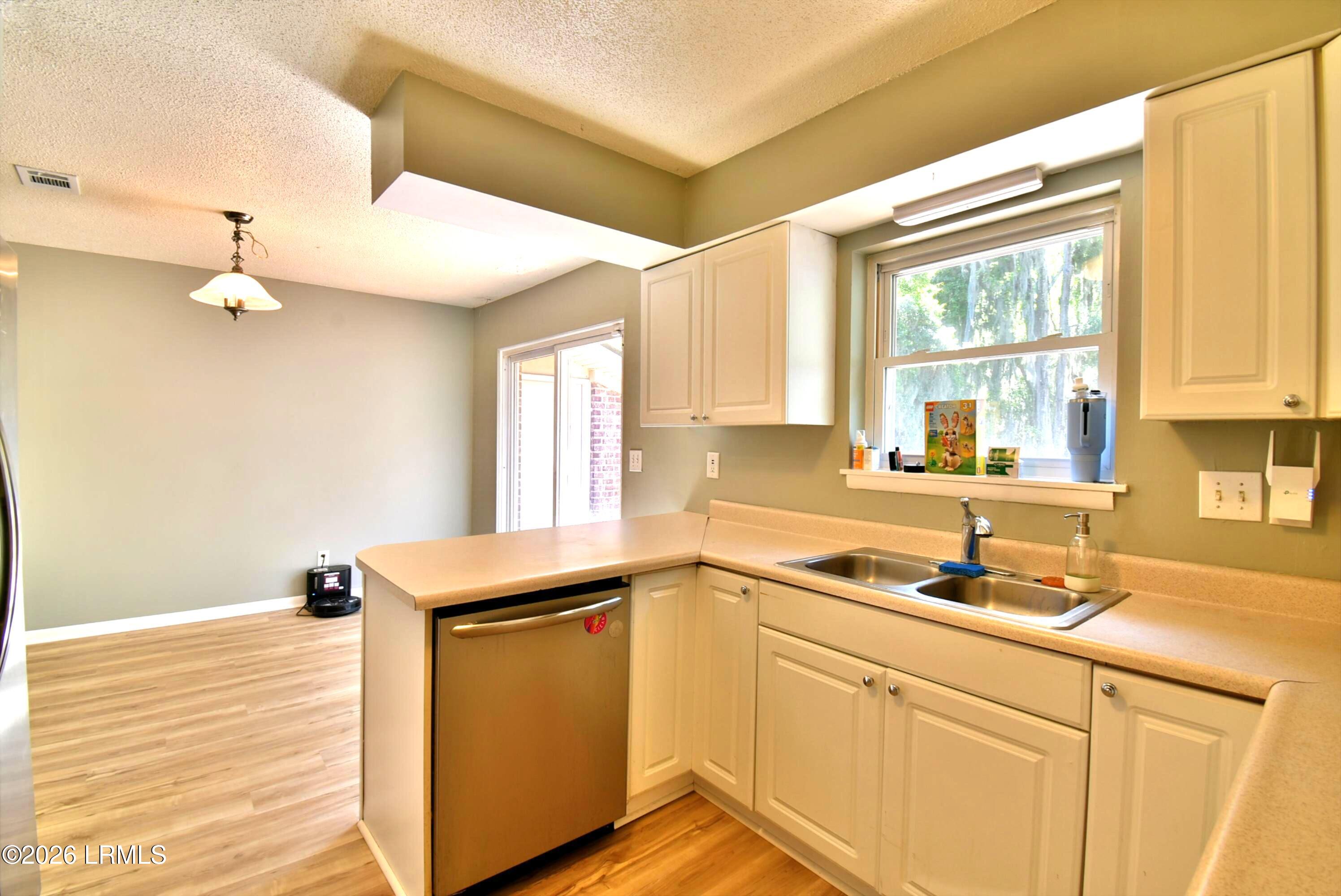 1639 Old Shell Road Port Royal, SC 29935 - Photo 9 of 18 kitchen4