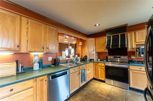 $540,000 | 139 Todds Creek Road, Central, SC 29630