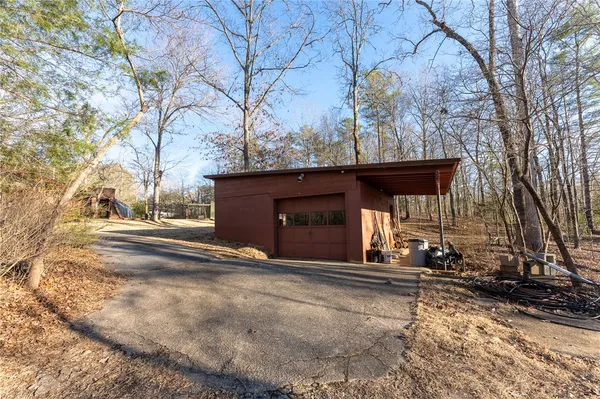 $520,000 | 139 Todds Creek Road, Central, SC 29630
