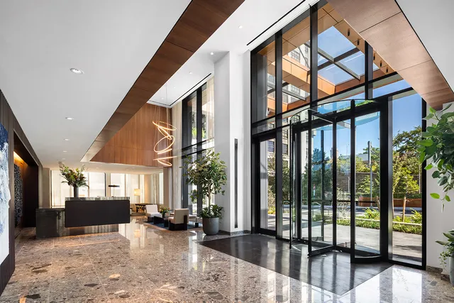 $7,895,000 | 50 Bridge Park Drive, Unit 25AE | Brooklyn Heights