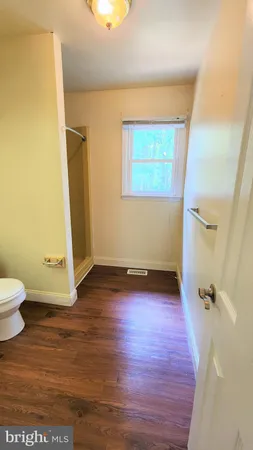$3,000 | 408 Deptford Road, Glassboro, NJ 08028