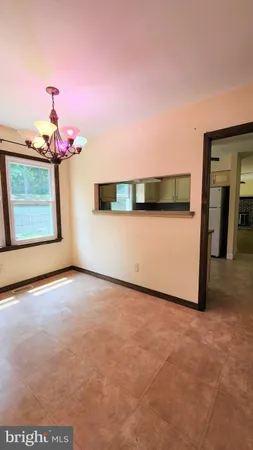 $3,000 | 408 Deptford Road, Glassboro, NJ 08028