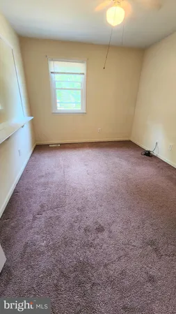 $3,000 | 408 Deptford Road, Glassboro, NJ 08028