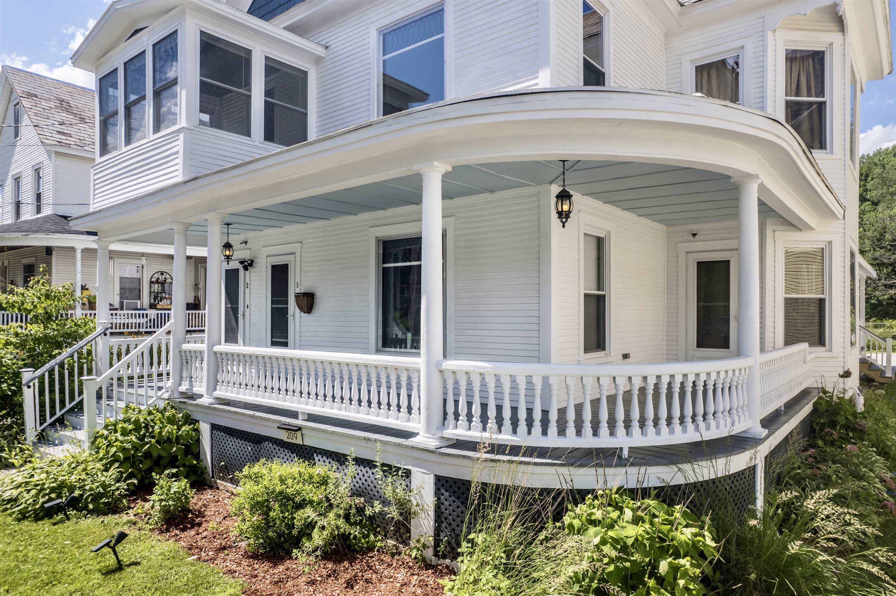 209 State Street Rutland, VT 05701 - Photo 4 of 52