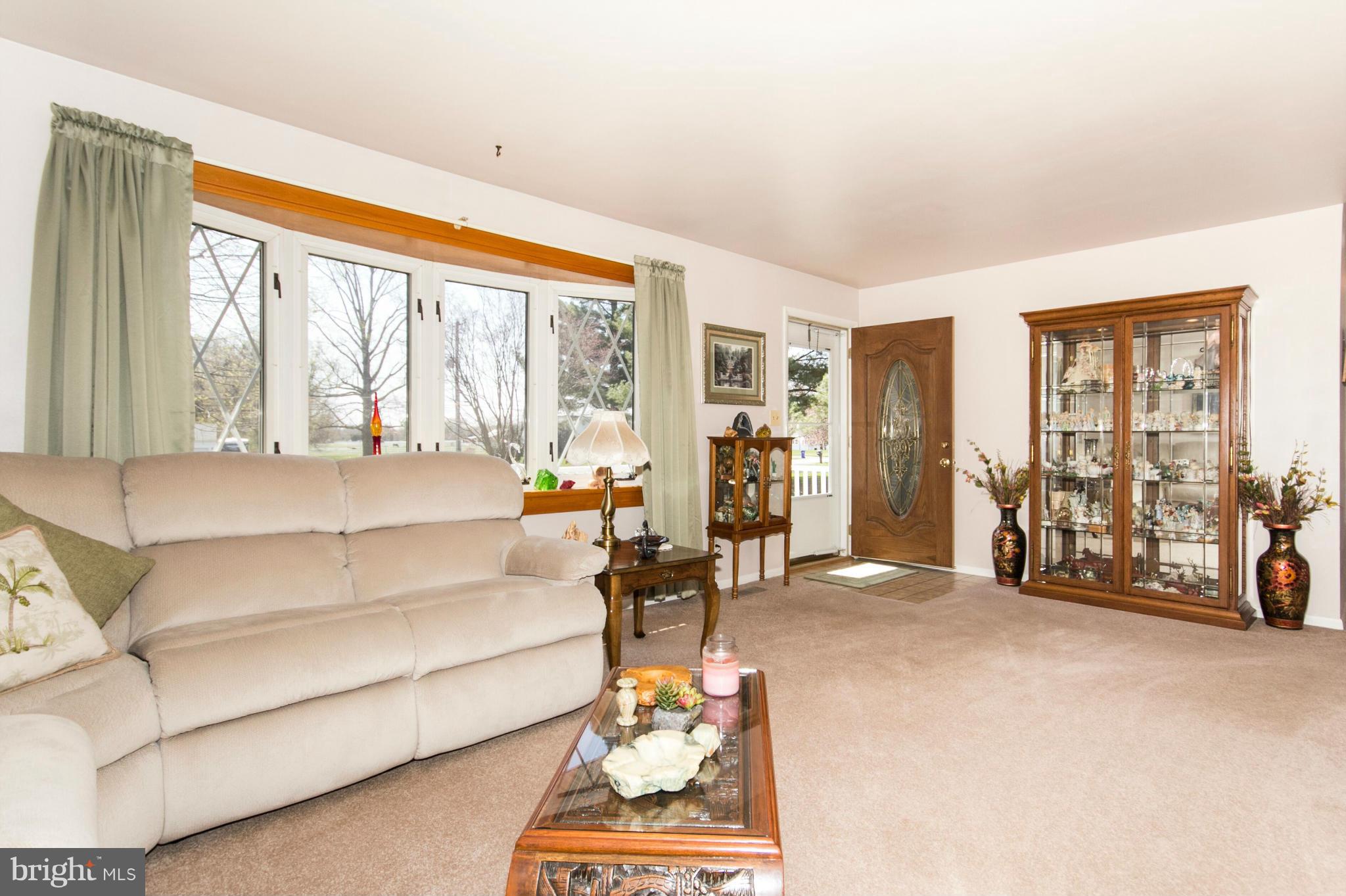 1508 Poole Road Street, MD 21154 - Photo 5 of 30 Living Room