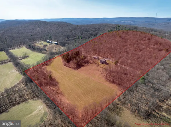 $1,300,000 | 152 Cherrywood Way, Port Matilda, PA 16870