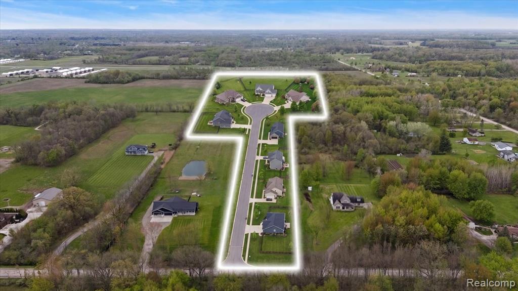 28 28 Mile Road Ray, MI 48096 - Photo 3 of 26