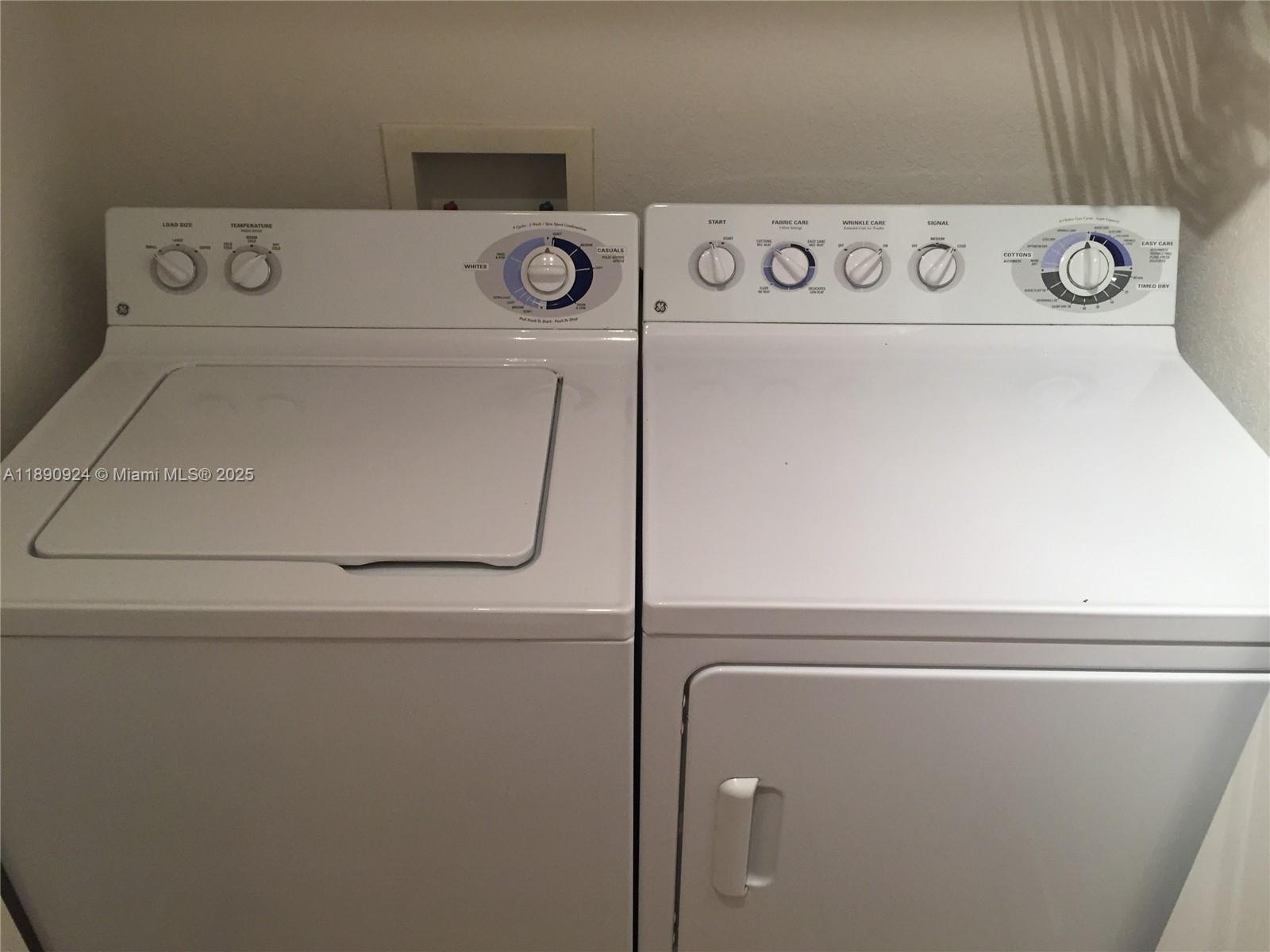 6001 Southwest 70th Street, Unit 503 South Miami, FL 33143 - Photo 13 of 34