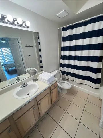 $2,650 | 6001 Southwest 70th Street, Unit 503, South Miami, FL 33143