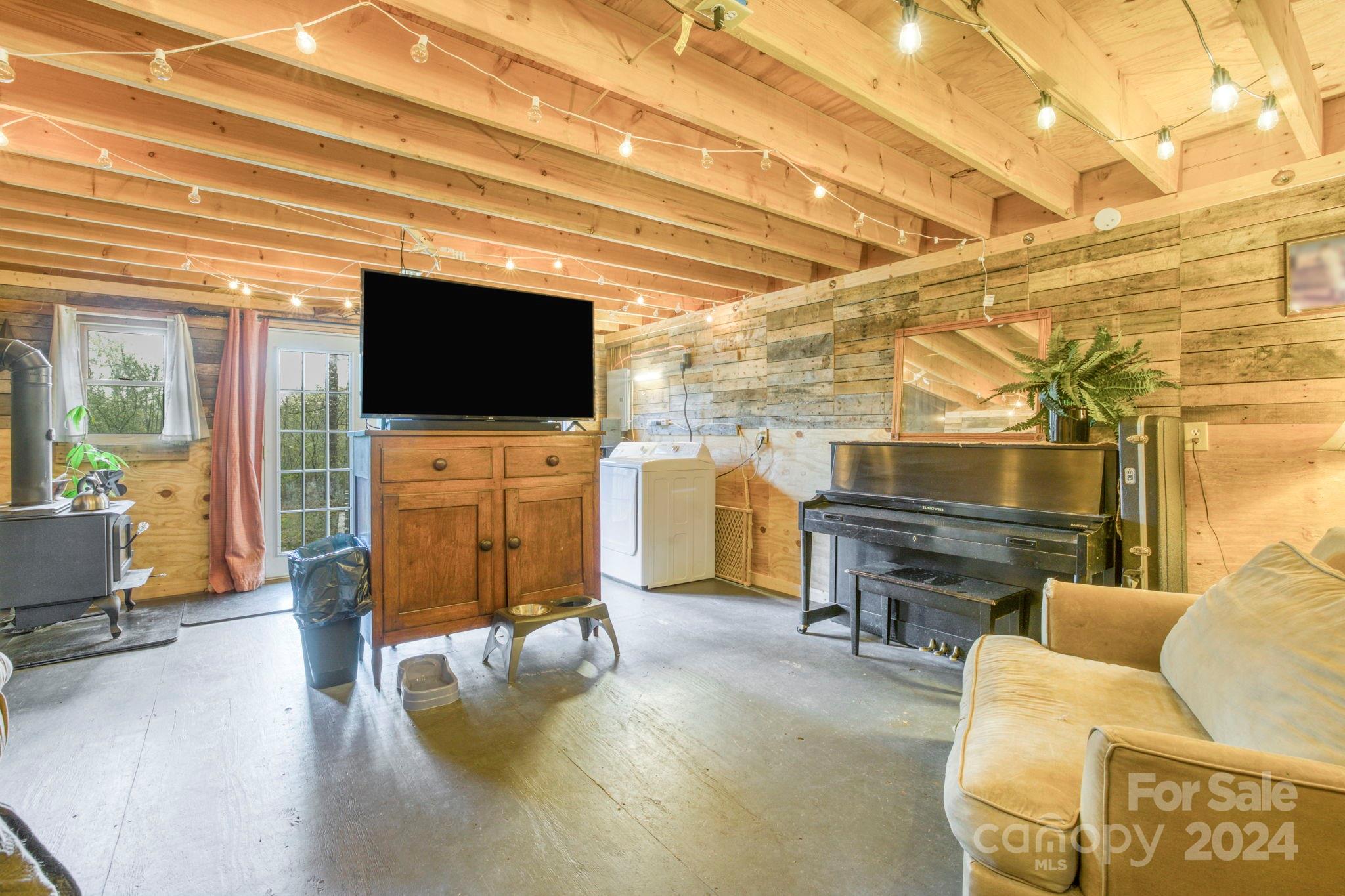 319 Forest Lake Road Brevard, NC 28712 - Photo 20 of 29 Gallery Image 20