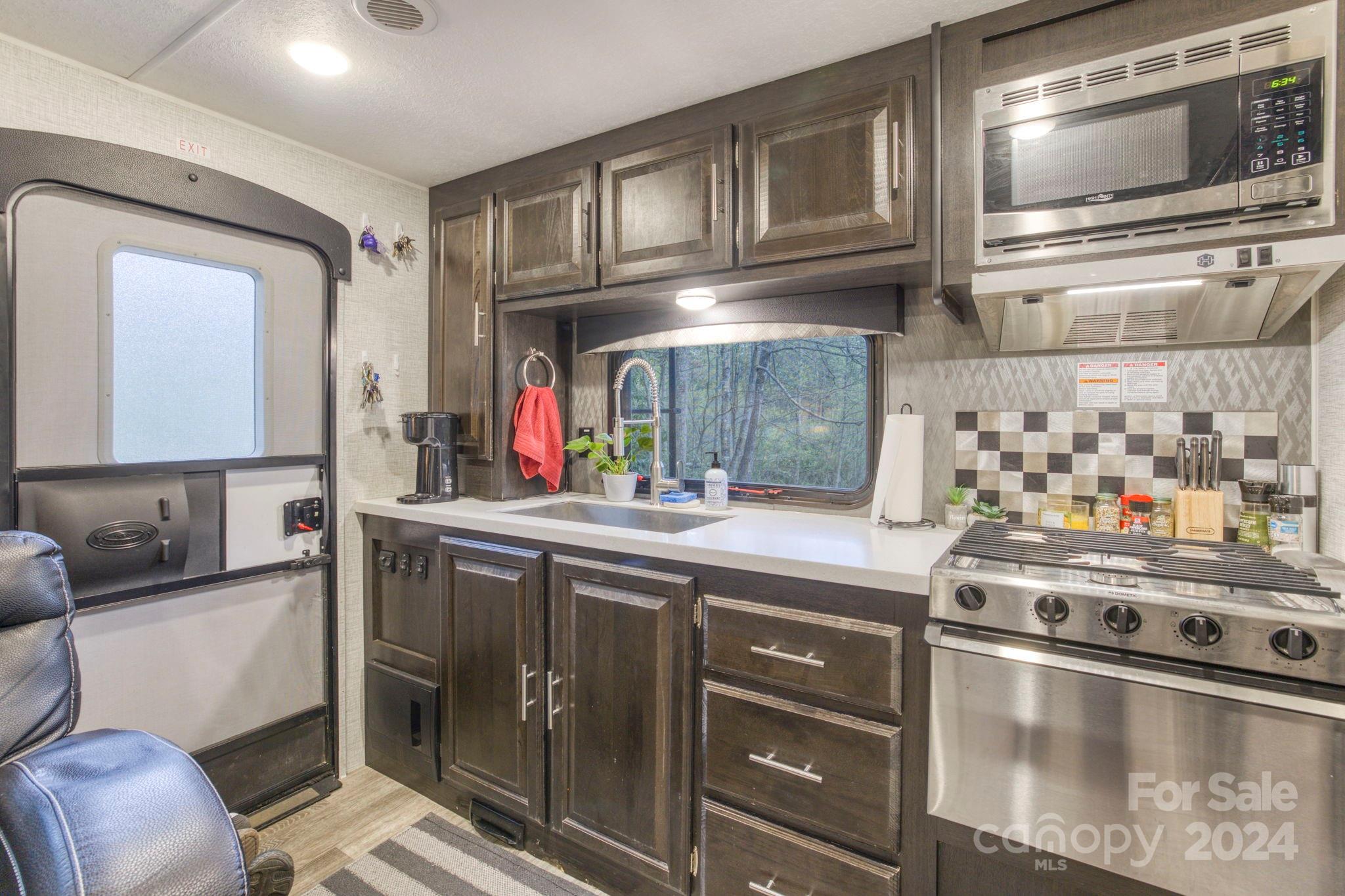319 Forest Lake Road Brevard, NC 28712 - Photo 24 of 29 Gallery Image 24