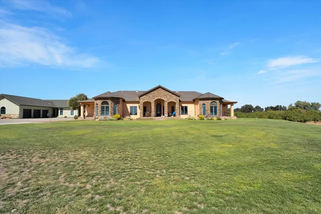 $2,450,000 | 20170 River Road, Stevinson, CA 95374