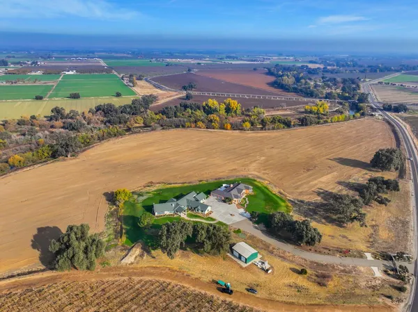 $2,395,000 | 20170 River Road, Stevinson, CA 95374