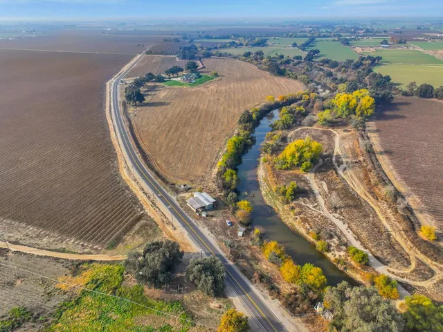 $2,450,000 | 20170 River Road, Stevinson, CA 95374