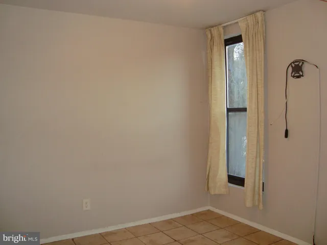 $155,000 | 108 Duvall Lane, Unit 60204, Gaithersburg, MD 20877