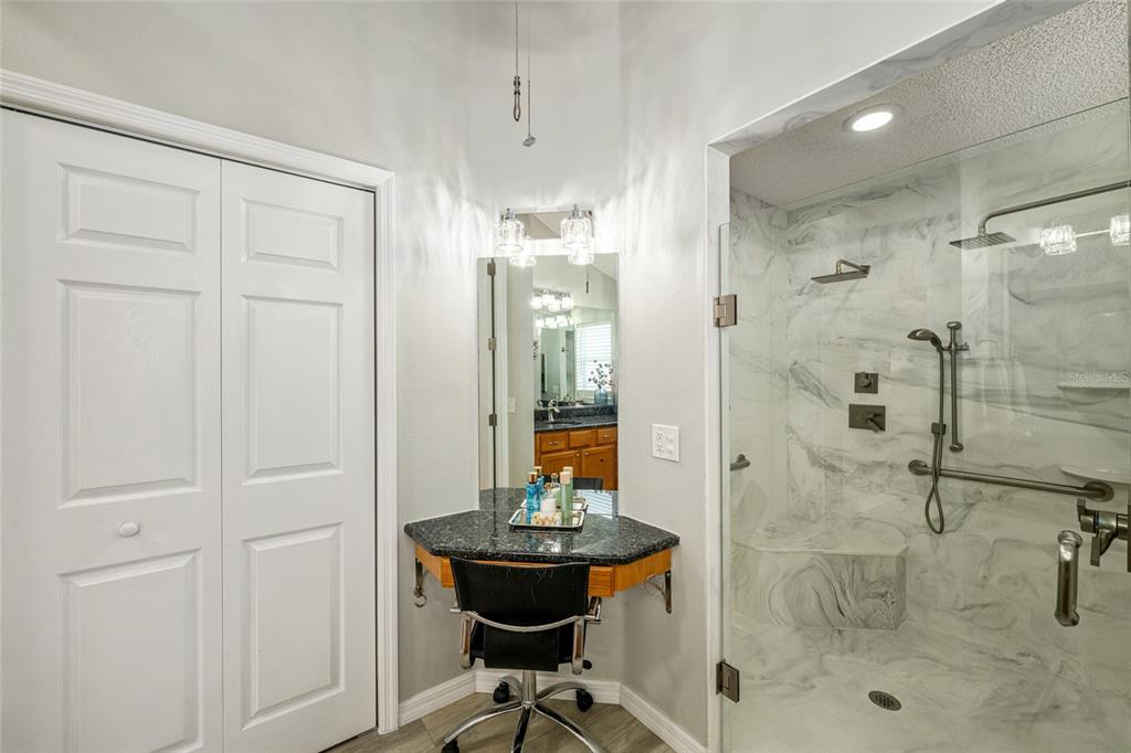 17984 Southeast 89th Rothway Court The Villages, FL 32162 - Photo 23 of 39