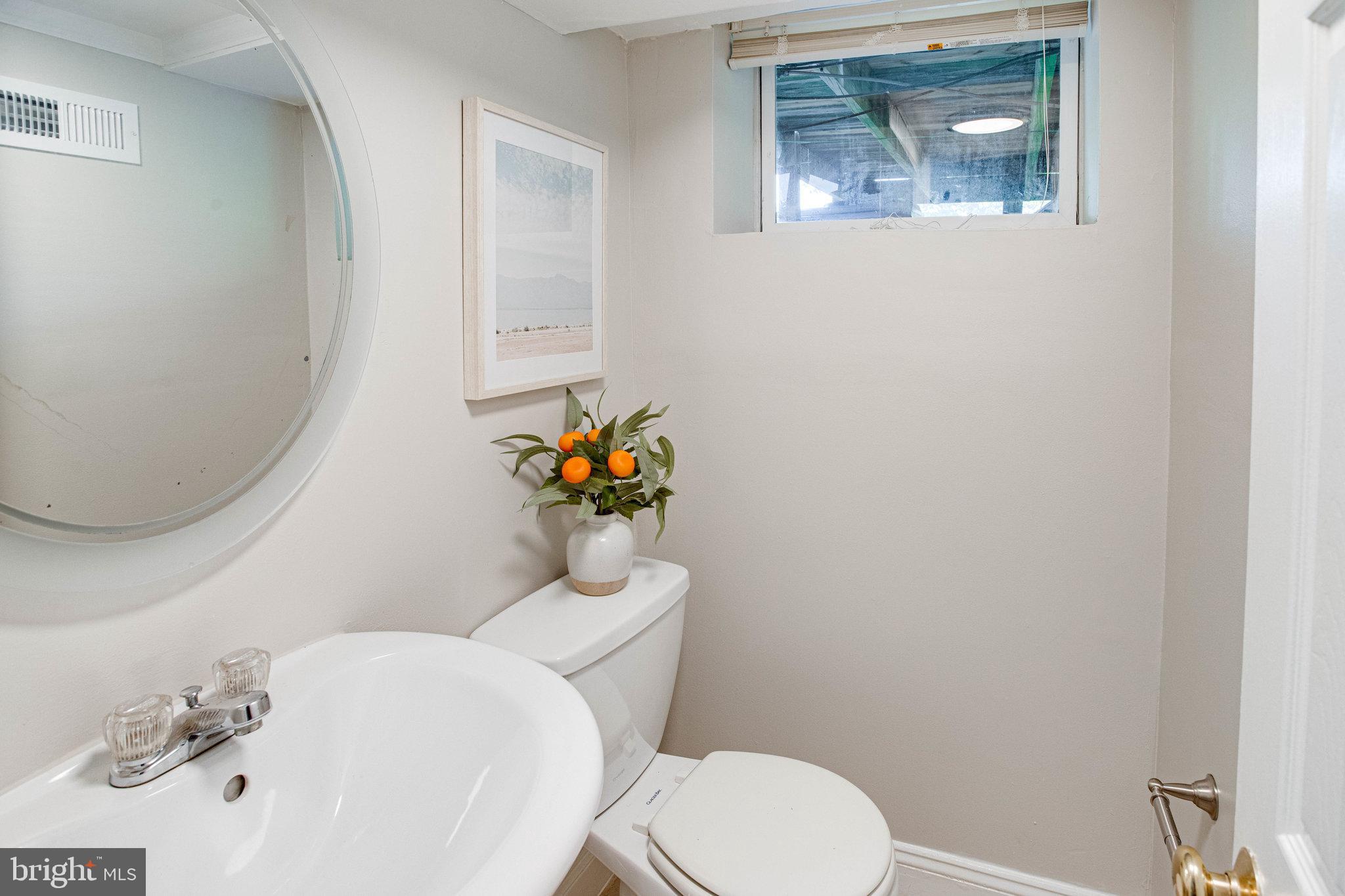 14971 Alaska Road Woodbridge, VA 22191 - Photo 33 of 36 Gallery Image 33