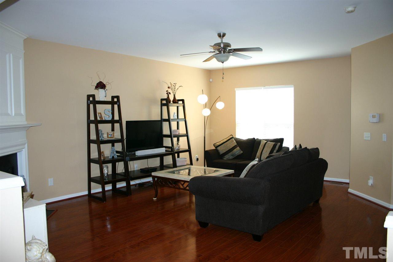 7246 Janston Drive Raleigh, NC 27613 - Photo 3 of 24